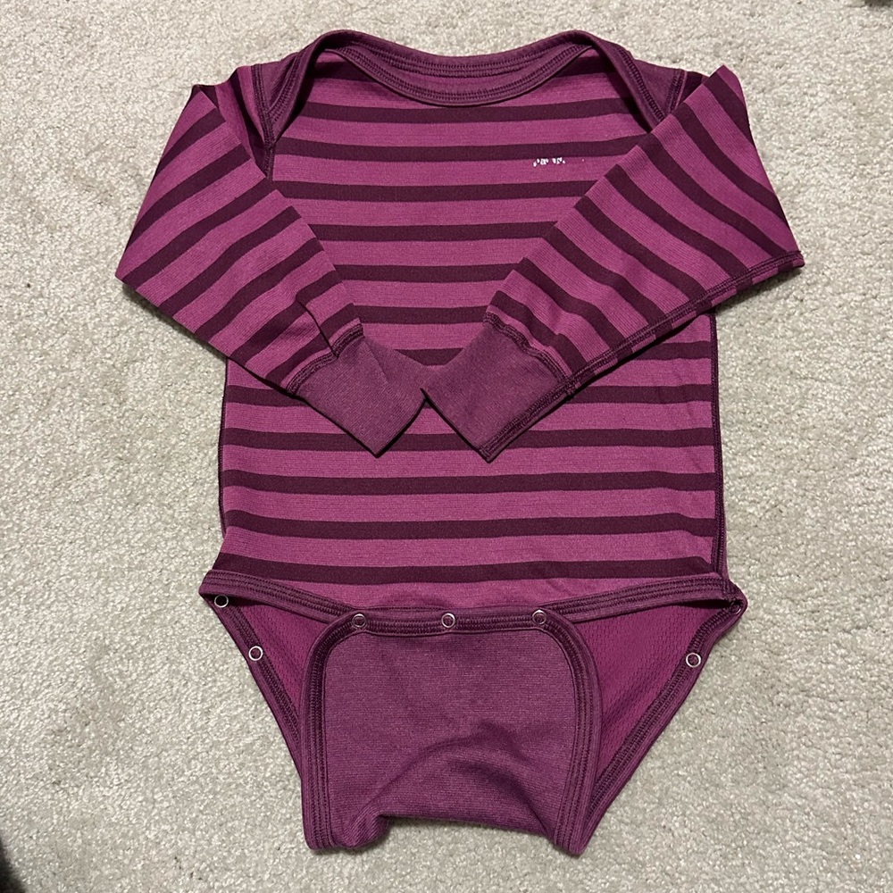 Patagonia baselayer Onsie